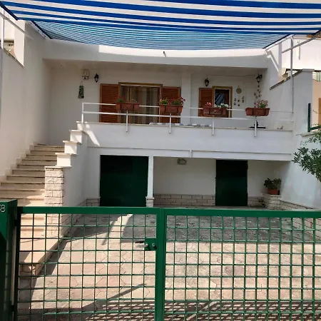 Holiday home Villino Trazza Presso Villaggio Solaria Porto Cesareo